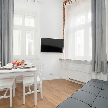 Modern In The Center Of By Renters