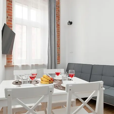 Appartamento Modern In The Center Of By Renters *