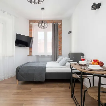 Modern In The Center Of By Renters Appartamento *