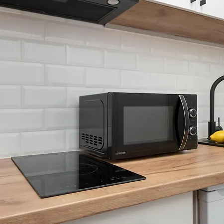 Modern In The Center Of By Renters *